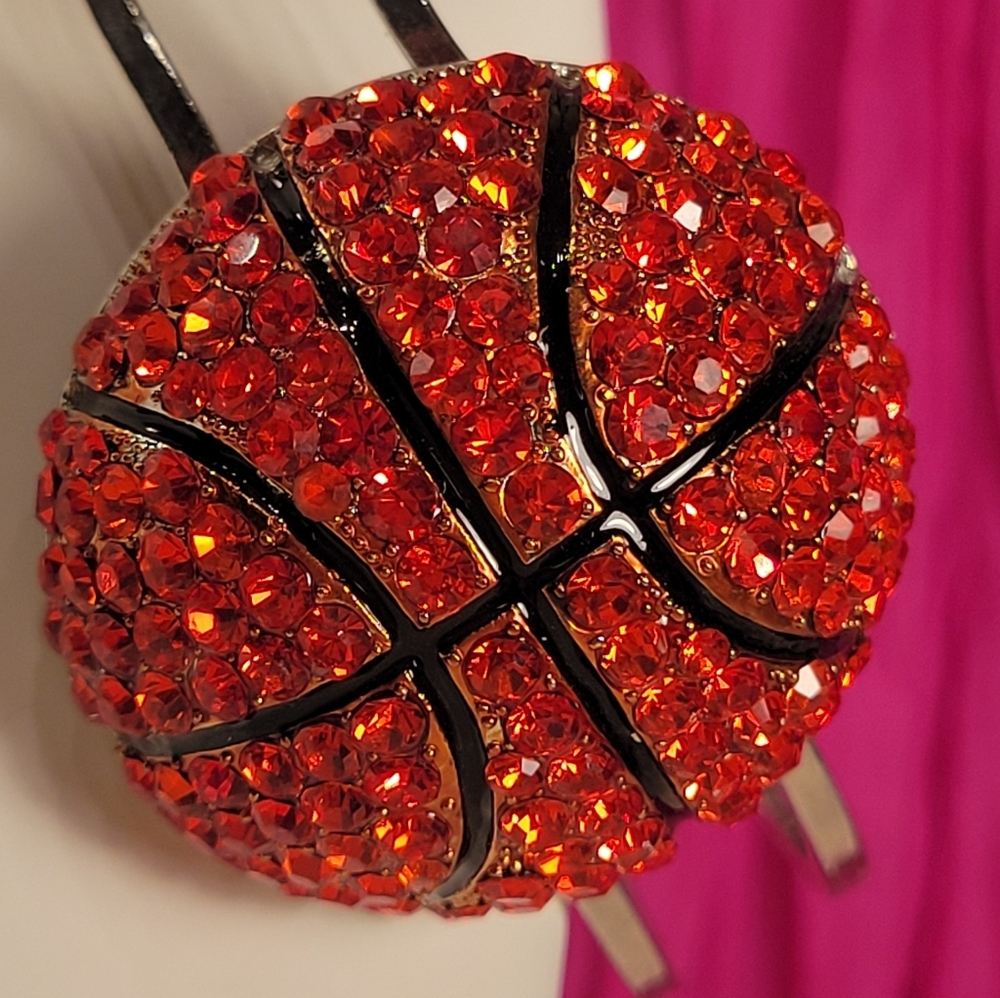 ๐ Basketball Bracelet - Picture 6 of 6